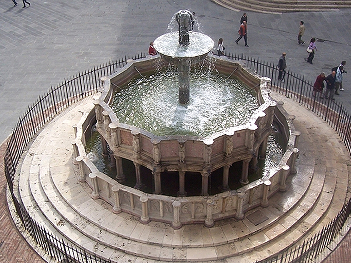 Fontana Maggiore